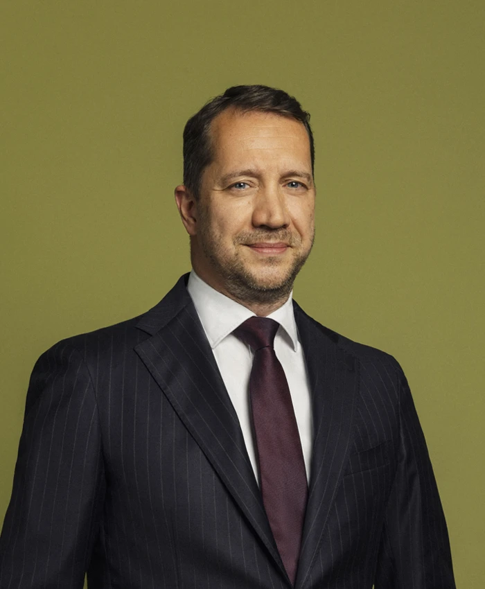 Dr. iur. Sascha K. Brunner