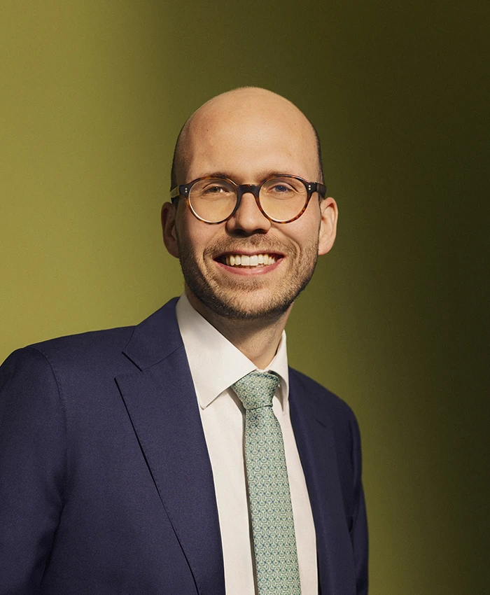 Dr. iur. Lukas Burger